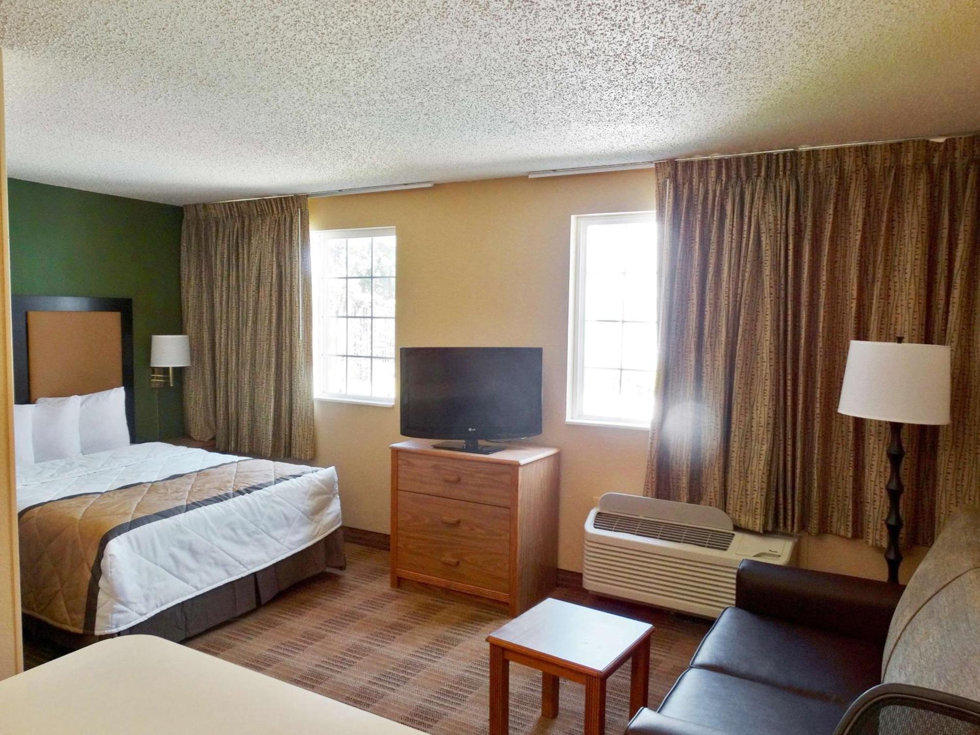 Extended Stay America Select Suites - Orlando - Lake Mary - 1040 Greenwood Blvd Εξωτερικό φωτογραφία